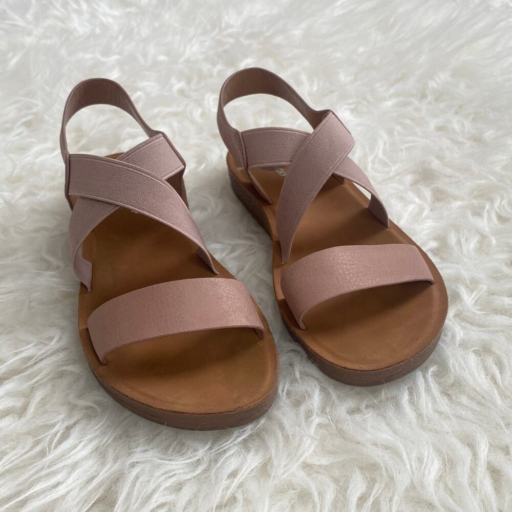 Lucky Top Girl's Light Pink Elastic Strap Sandals, size 2